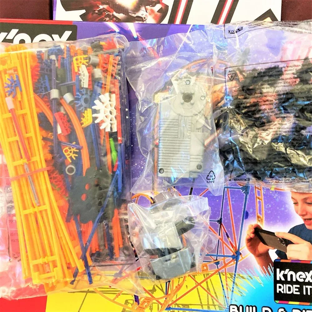 Nwt K’Nex building set Thrill Ride Space Invasion 27004 Roller Coaster Motor